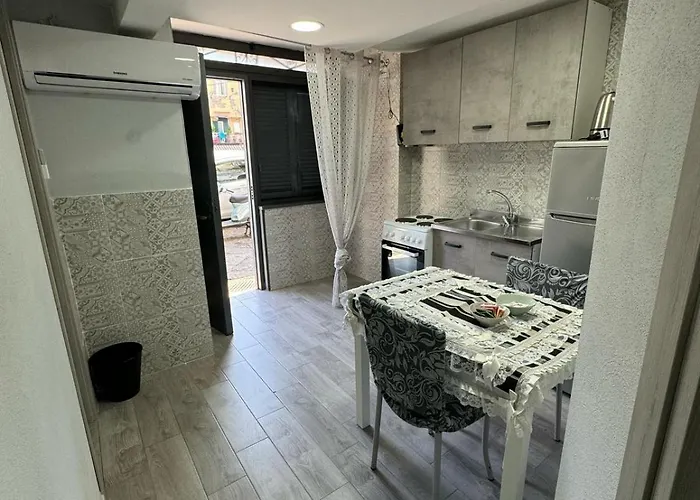 公寓 House Montesanto 11 那不勒斯